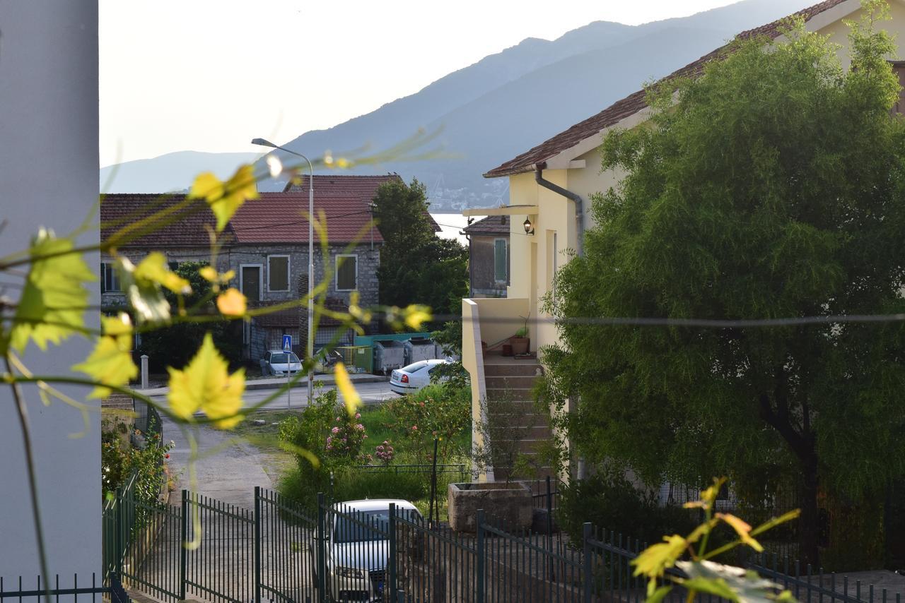 Apartment S&M Tivat Exterior photo